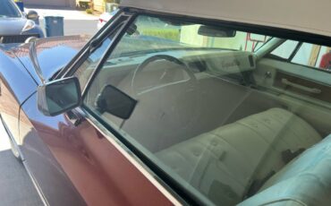 Cadillac-coupe-de-ville-1968-red-9