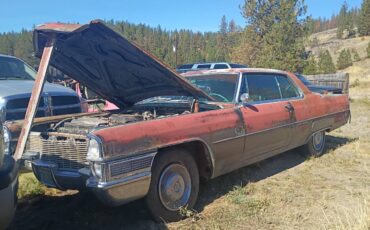 Cadillac-coupe-deville-1965
