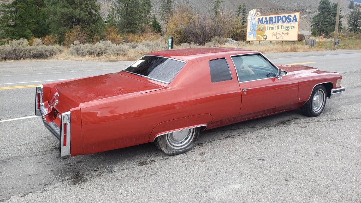 Cadillac-coupe-deville-1974-orange-2