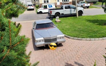 Cadillac-coupe-deville-1976-grey-11