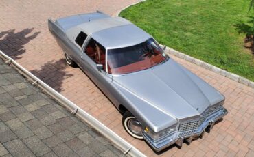 Cadillac-coupe-deville-1976-grey-9