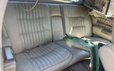 Cadillac-coupe-deville-1984-silver-7