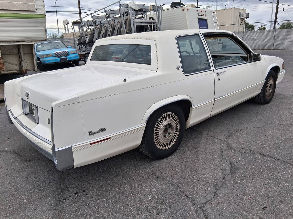 Cadillac-coupe-deville-1990-white-2