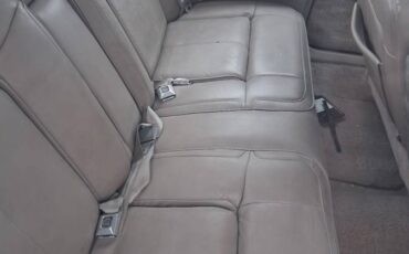 Cadillac-coupe-deville-1990-white-7