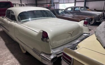 Cadillac-deville-1956-white-2
