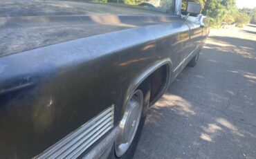 Cadillac-deville-1970-green-2