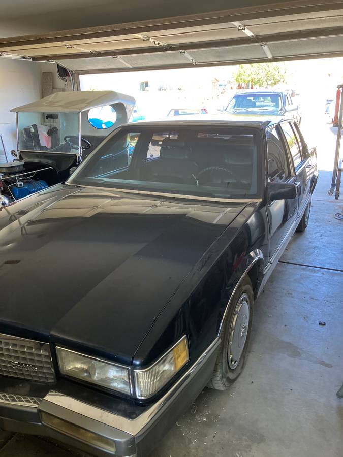Cadillac-deville-1990-blue