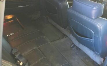 Cadillac-deville-1990-blue-2