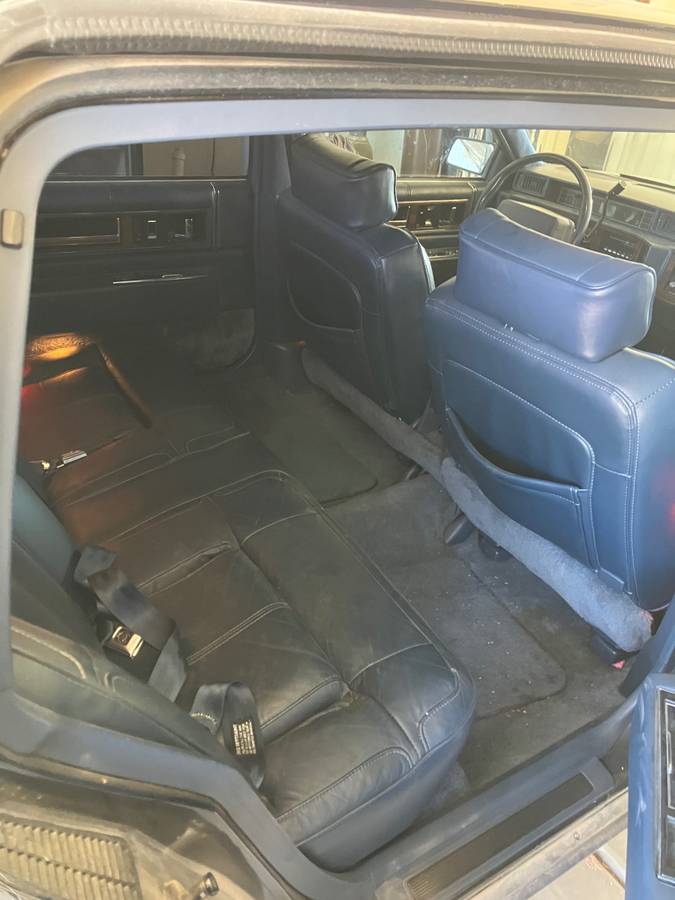 Cadillac-deville-1990-blue-2