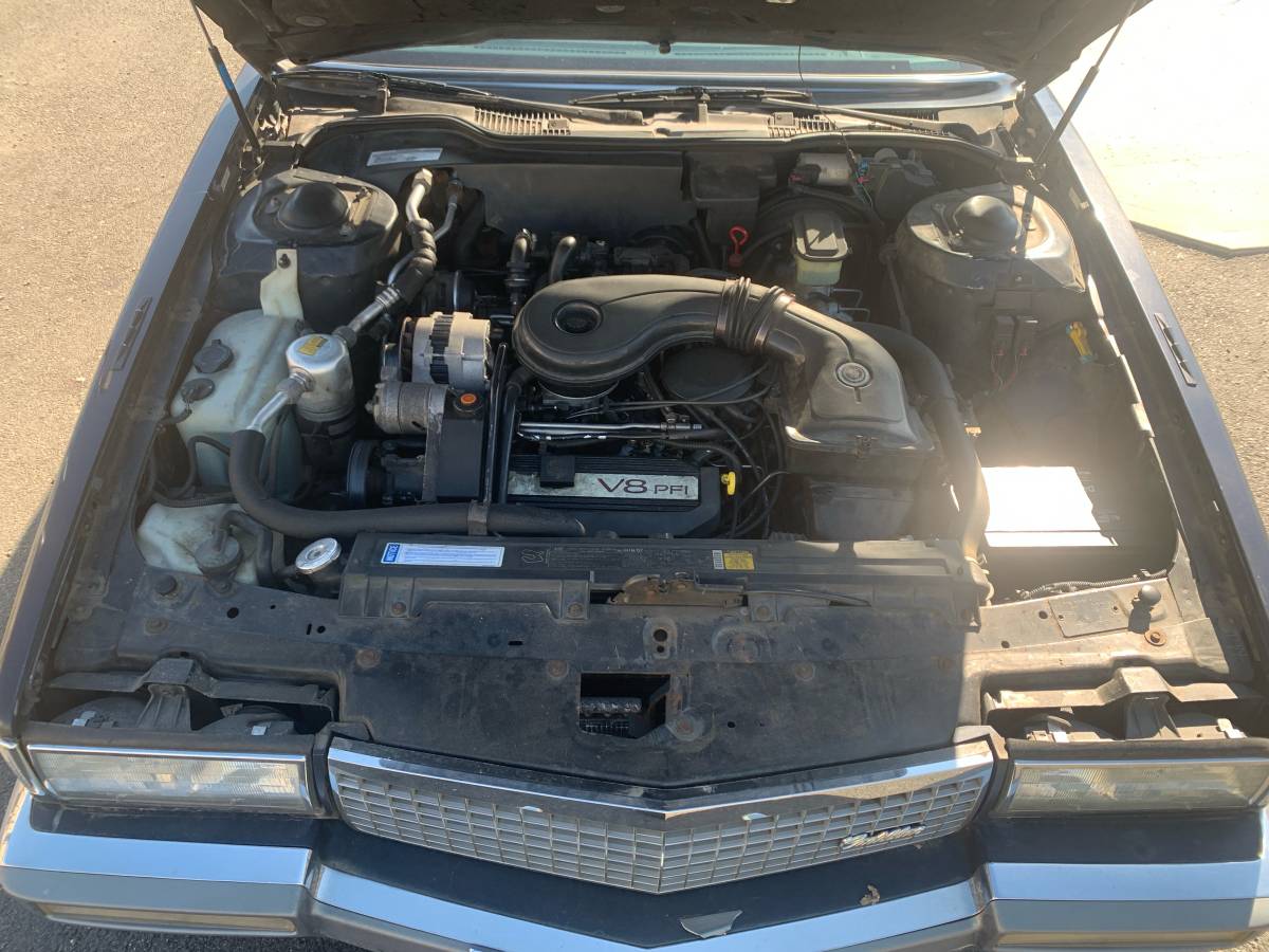 Cadillac-deville-1990-blue-4