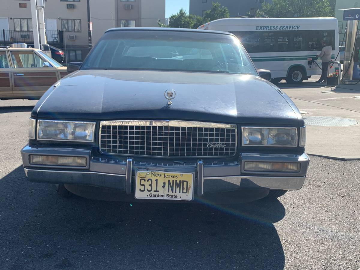 Cadillac-deville-1990-blue-9