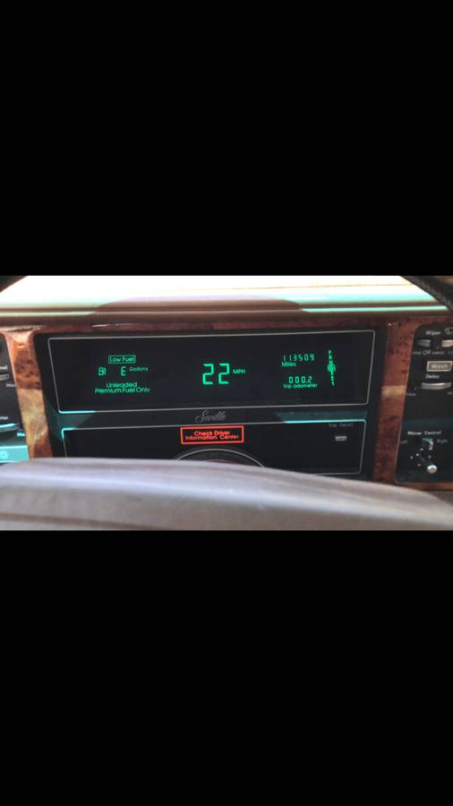 Cadillac-deville-1991-white-4