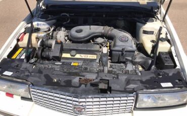 Cadillac-deville-1991-white-7