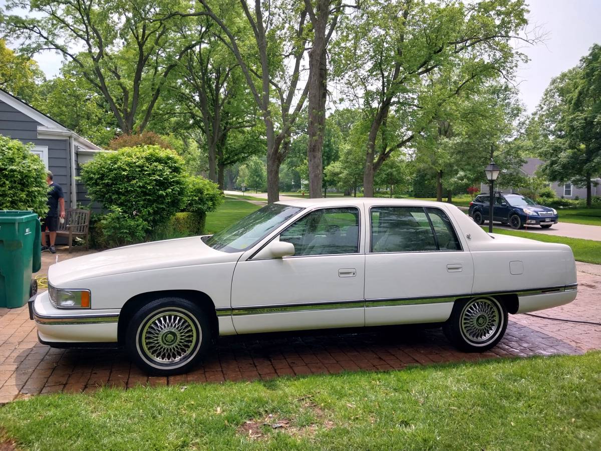 Cadillac-deville-1994-white-7