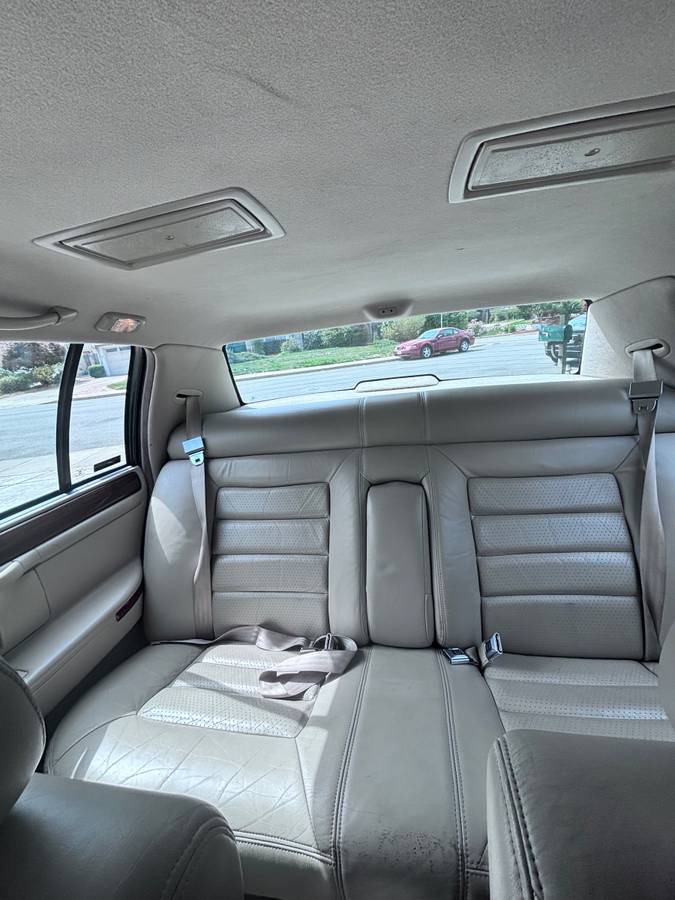 Cadillac-deville-1994-white-8