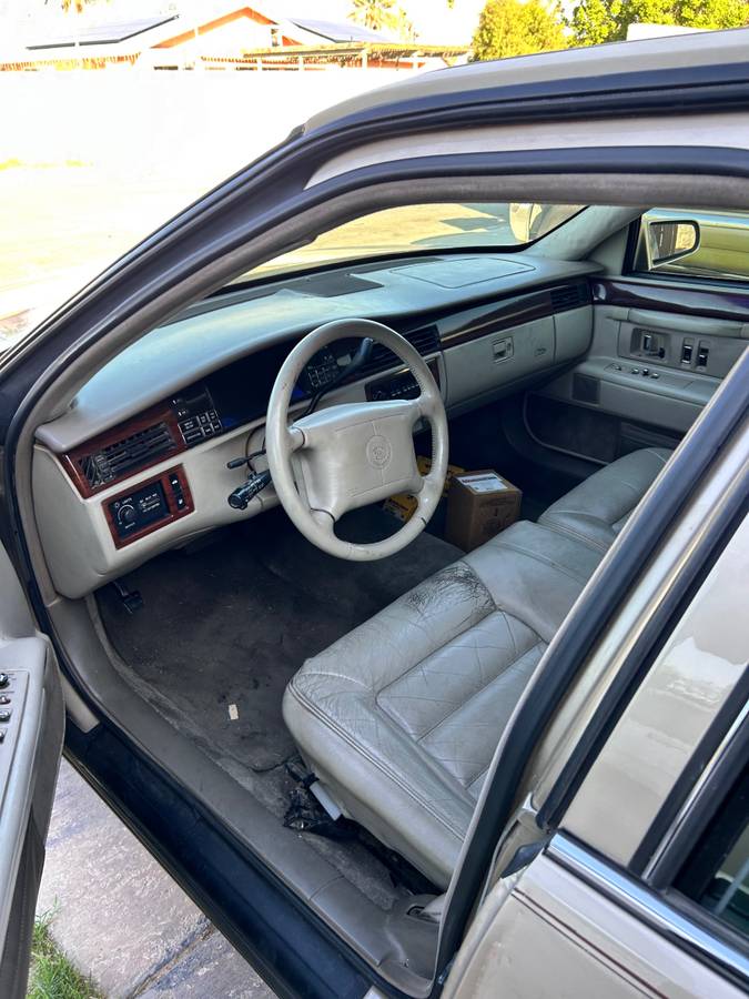 Cadillac-deville-1995-3