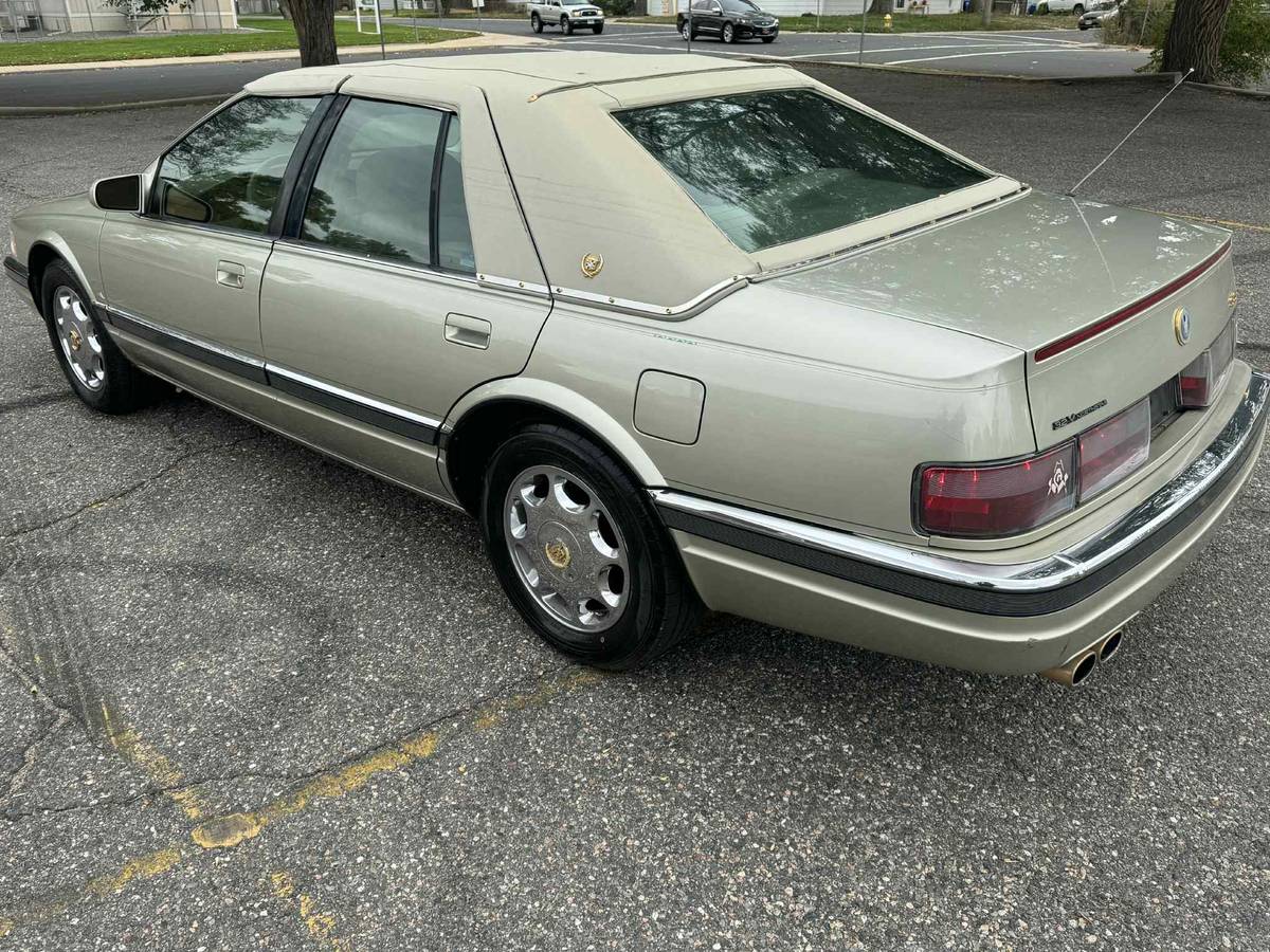 Cadillac-deville-1996-3