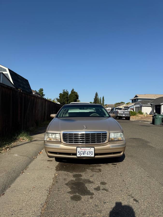 Cadillac-deville-1996-brown-5