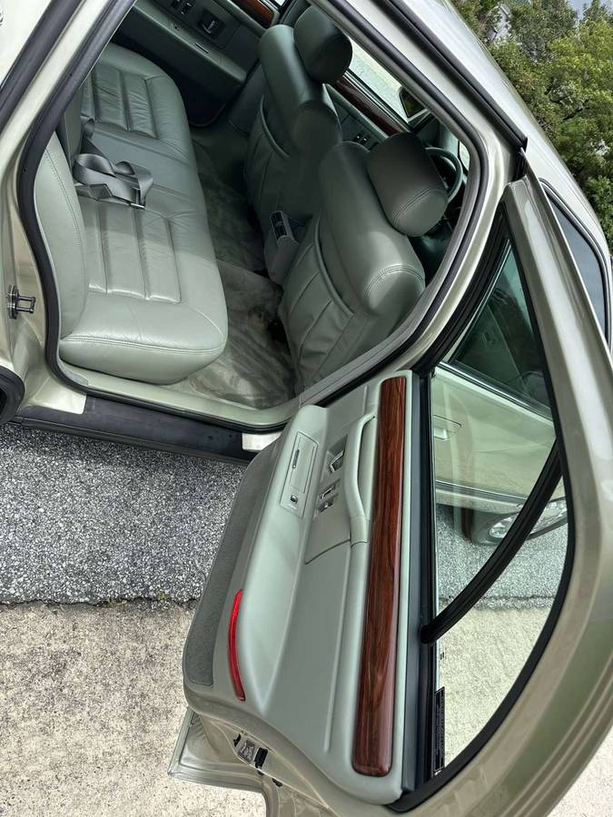 Cadillac-deville-1996-green-11