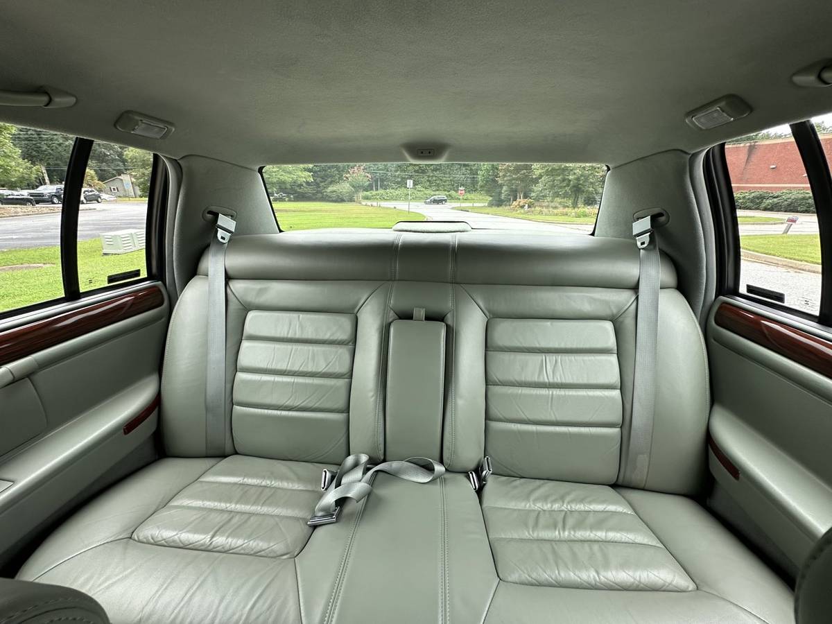 Cadillac-deville-1996-green-14
