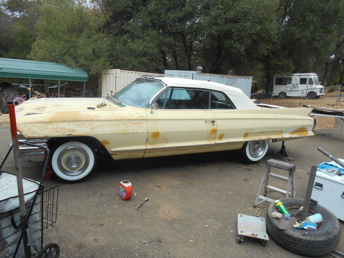 Cadillac-deville-62-series-1962