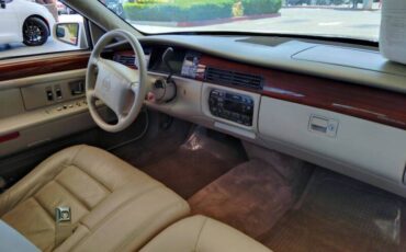 Cadillac-deville-concours-1996-white-15