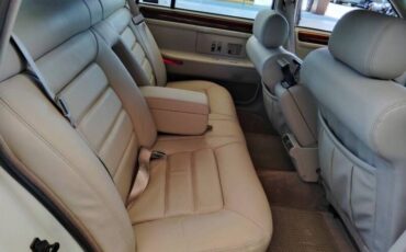 Cadillac-deville-concours-1996-white-21