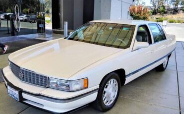 Cadillac-deville-concours-1996-white