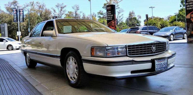 Cadillac-deville-concours-1996-white-7