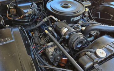 Cadillac-deville-convertible-1964-white-13