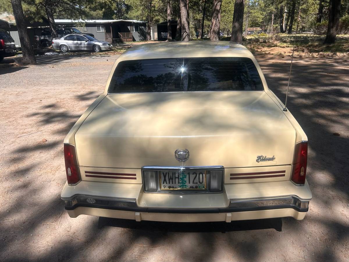 Cadillac-eldorado-1991-2