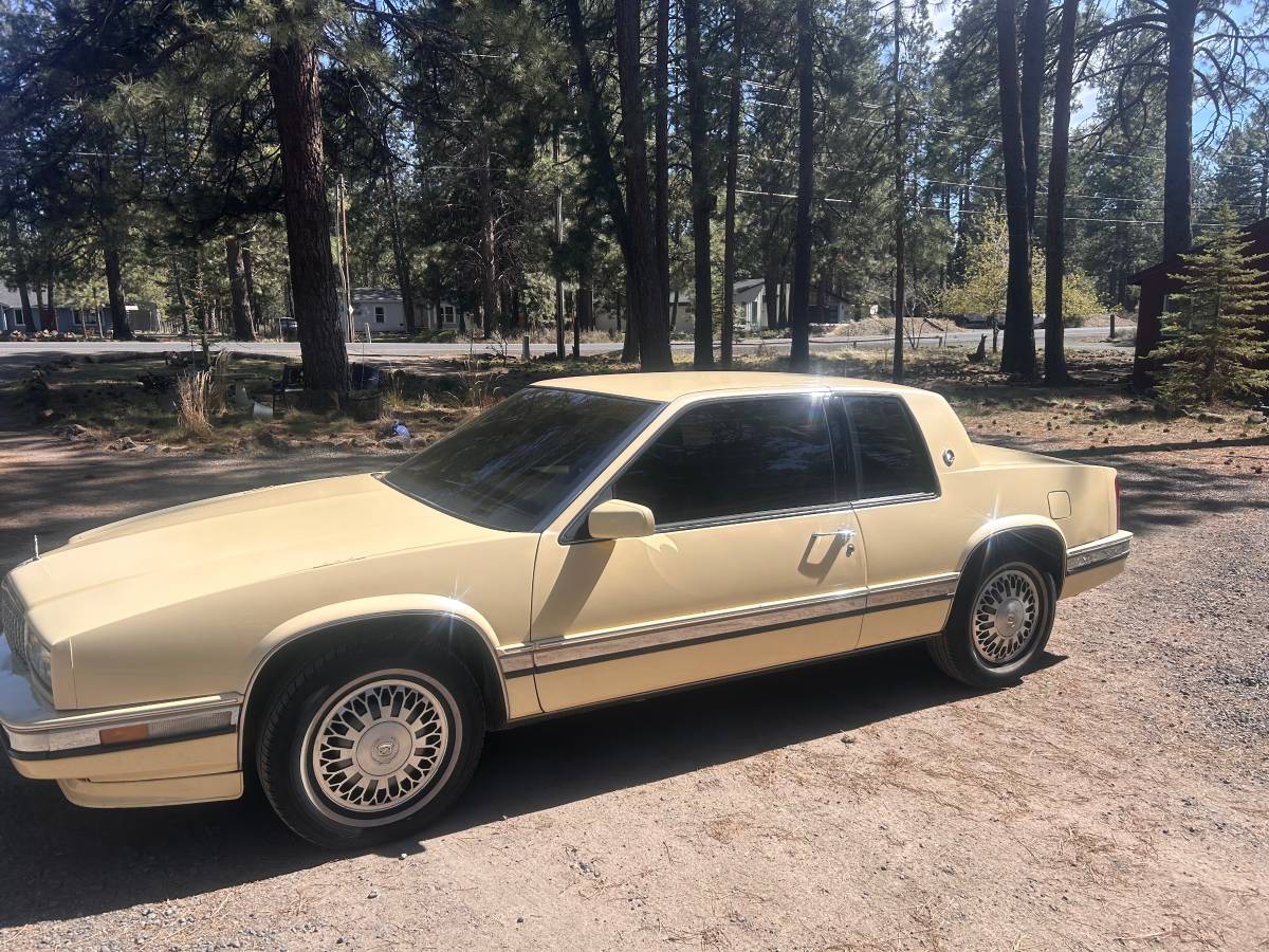 Cadillac-eldorado-1991-3