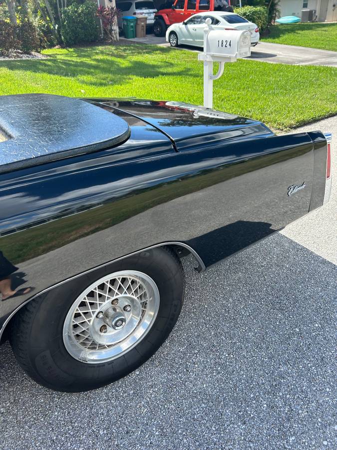 Cadillac-eldorado-convertible-1975-black-12