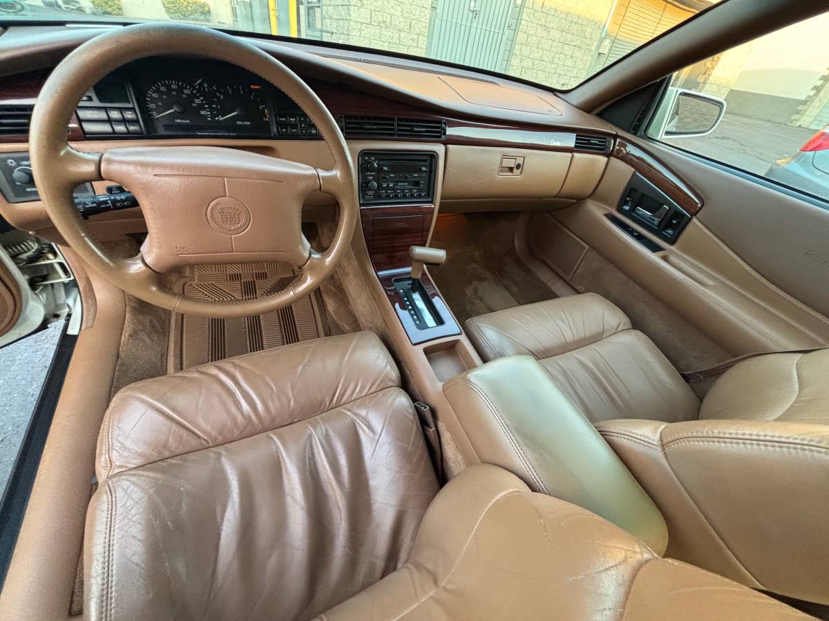 Cadillac-eldorado-etc-1994-white-11