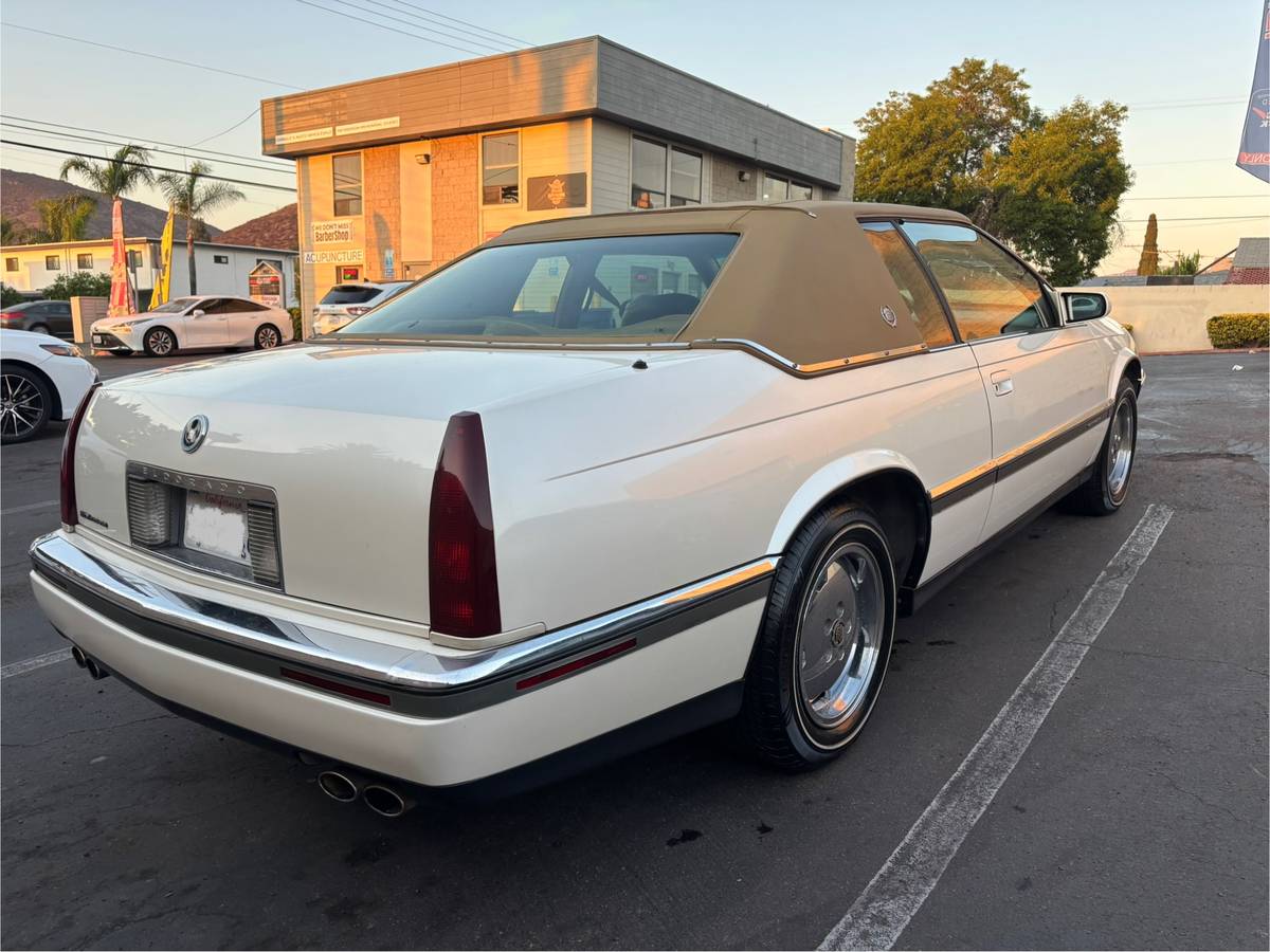 Cadillac-eldorado-etc-1994-white-5