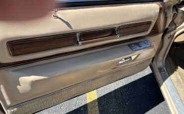 Cadillac-eldorado-limited-edition-1978-custom-8