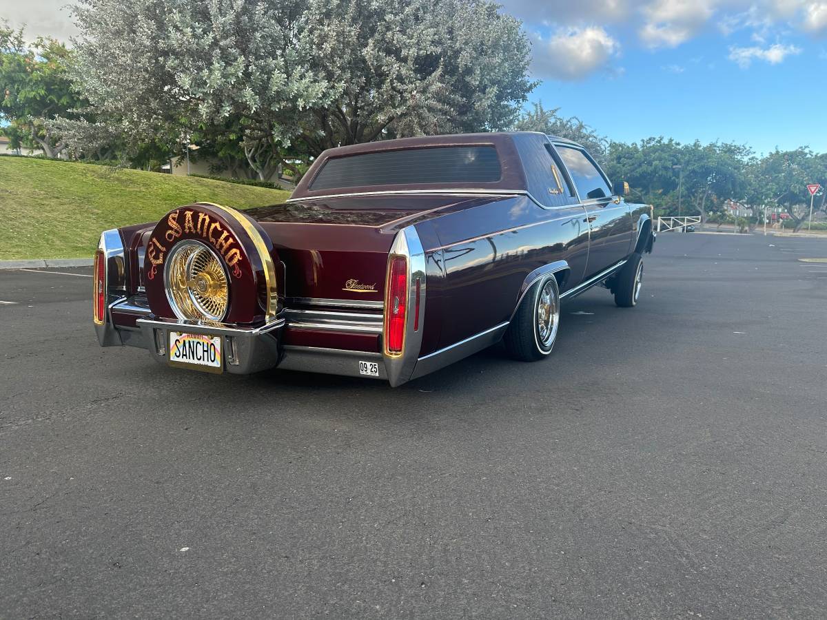 Cadillac-fleetwood-1980-5