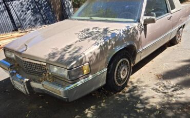 Cadillac-fleetwood-1989-brown-3