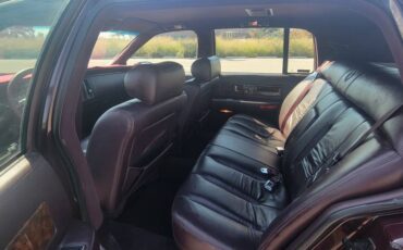 Cadillac-fleetwood-1994-custom-1