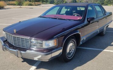 Cadillac-fleetwood-1994-custom-10