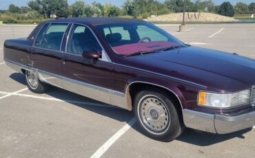 Cadillac-fleetwood-1994-custom-14