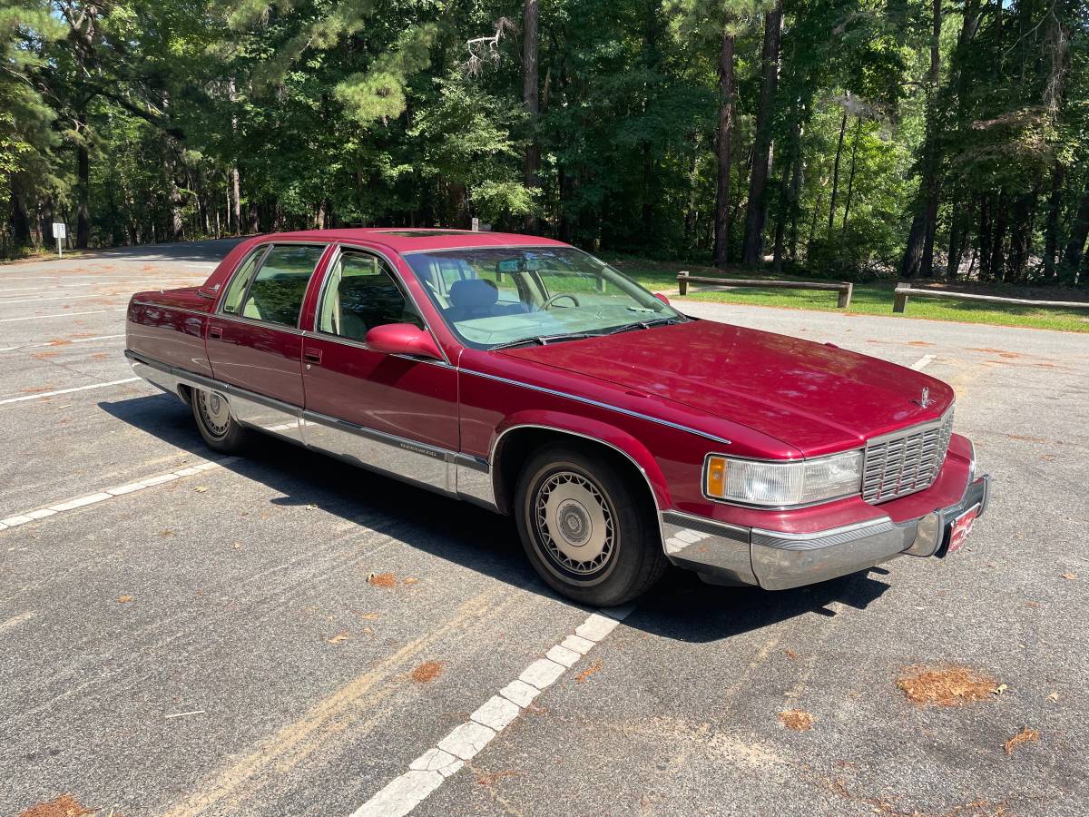 Cadillac-fleetwood-1996-red-16