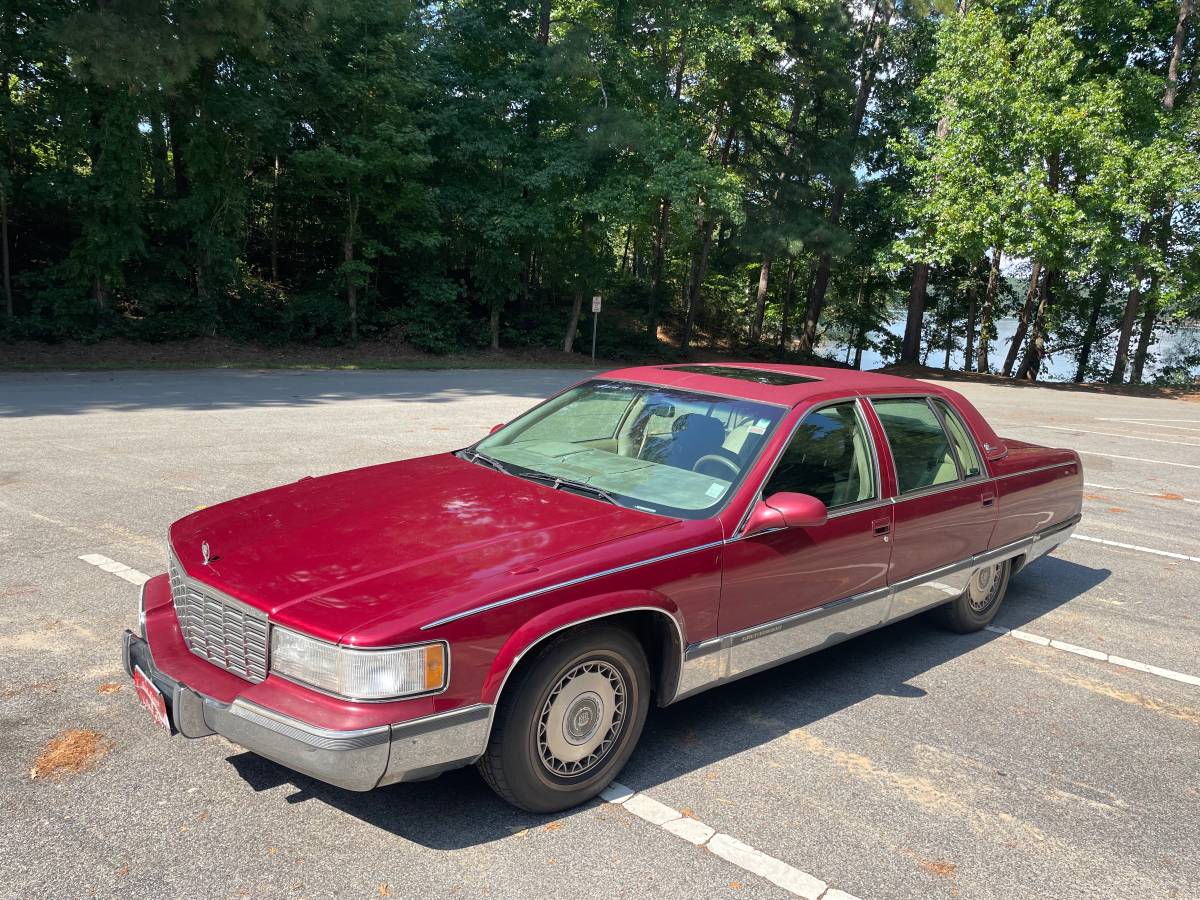 Cadillac-fleetwood-1996-red-7
