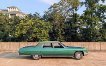 Cadillac-fleetwood-brougham-1972-1