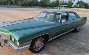 Cadillac-fleetwood-brougham-1972-5