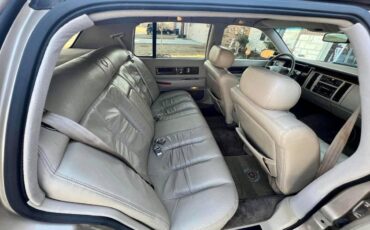 Cadillac-fleetwood-brougham-1996-15