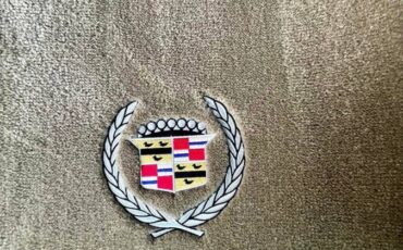 Cadillac-fleetwood-brougham-1996