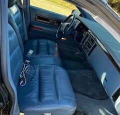 Cadillac-fleetwood-federal-1995-black-14
