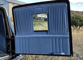 Cadillac-fleetwood-federal-1995-black-6