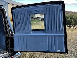 Cadillac-fleetwood-federal-1995-black-6